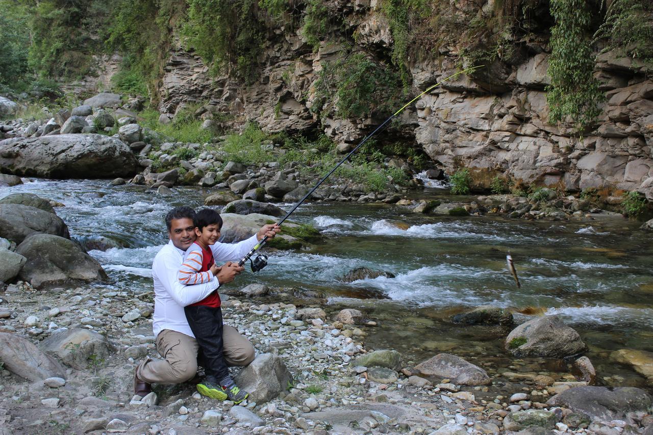 Tirthan Anglers' Retreat Banjar Экстерьер фото